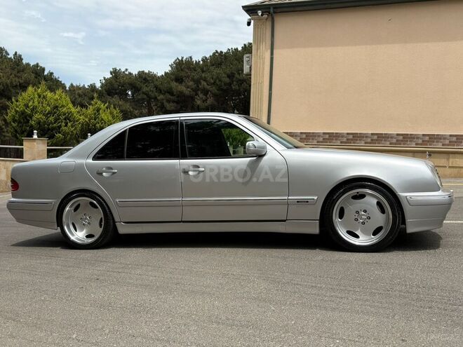 Mercedes E 320 2000, 368,000 km - 3.2 l - Bakı