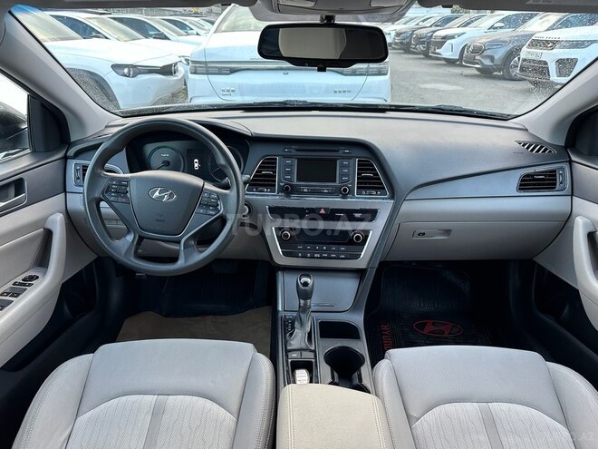 Hyundai Sonata-7