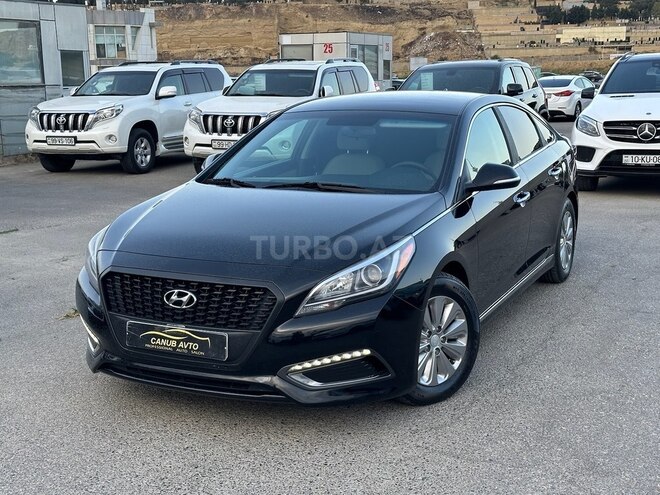 Hyundai Sonata-2