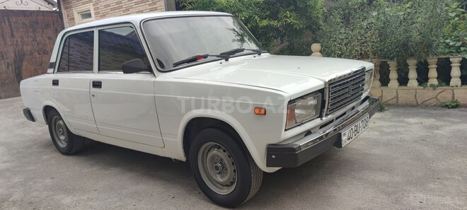LADA (VAZ) 2107 1998, 78,000 km - 1.6 l - Quba