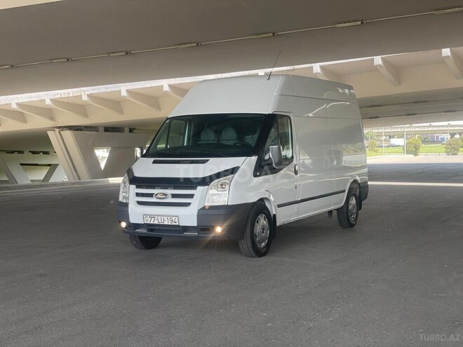 Ford Transit-2