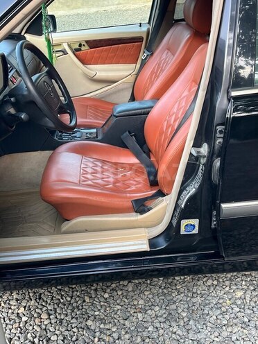 Mercedes C 230 1997, 233,665 km - 2.3 l - Lənkəran