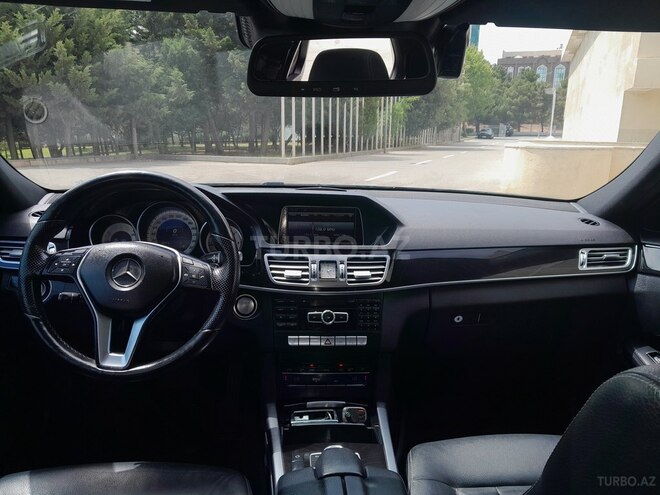Mercedes E 250 4MATIC 2014, 233,000 km - 2.2 л - Bakı