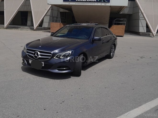 Mercedes E 250 4MATIC 2014, 233,000 km - 2.2 л - Bakı