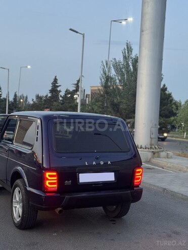 LADA (VAZ) Niva 2015, 100,000 km - 1.7 l - İmişli