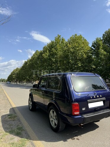 LADA (VAZ) Niva 2015, 100,000 km - 1.7 l - İmişli