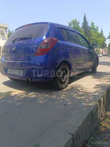 Hyundai i20 2008, 338,000 km - 1.4 л - Saatlı