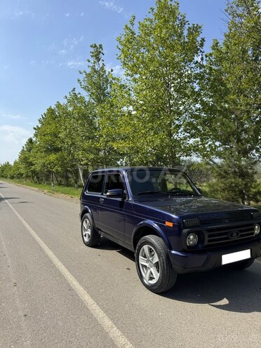 LADA (VAZ) Niva 2015, 100,000 km - 1.7 l - İmişli