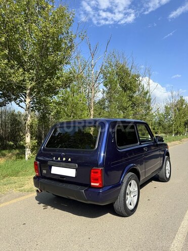 LADA (VAZ) Niva 2015, 100,000 km - 1.7 l - İmişli