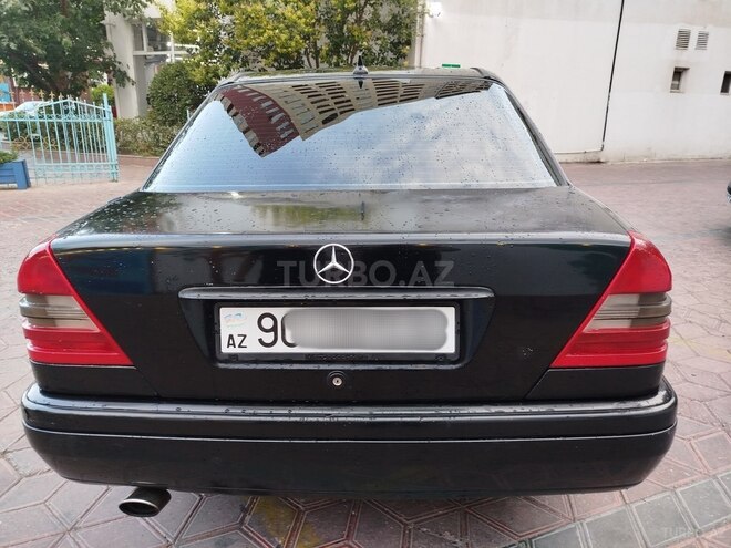Mercedes C 180-6
