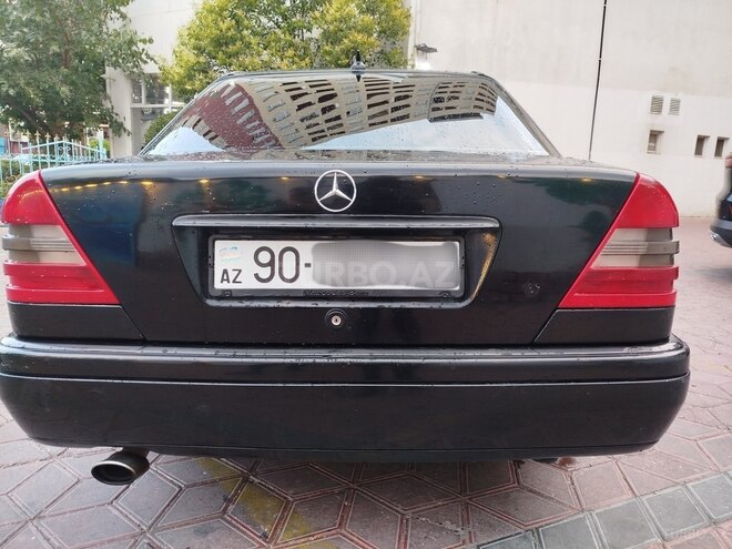 Mercedes C 180-7