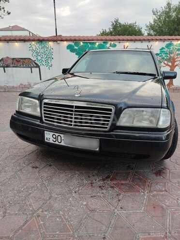 Mercedes C 180-4