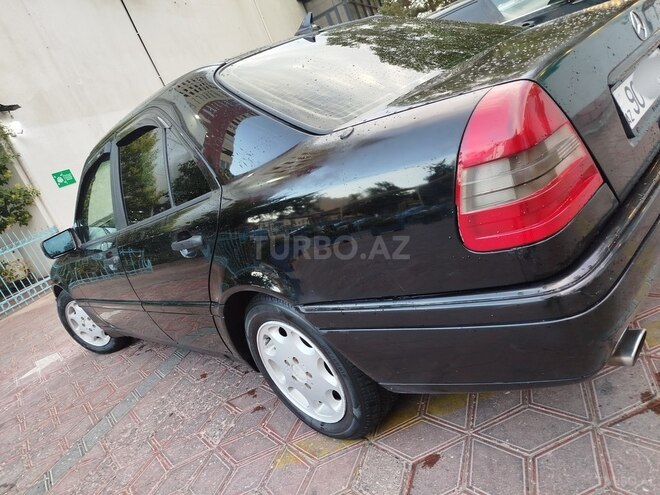 Mercedes C 180-9