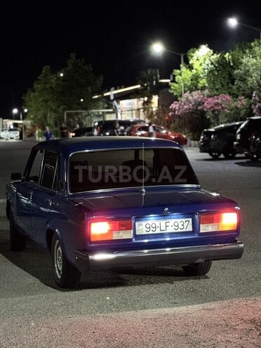 LADA (VAZ) 2107 2009, 40,000 km - 1.6 л - Salyan