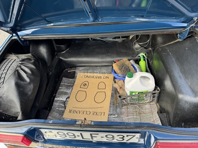 LADA (VAZ) 2107 2009, 40,000 km - 1.6 л - Salyan