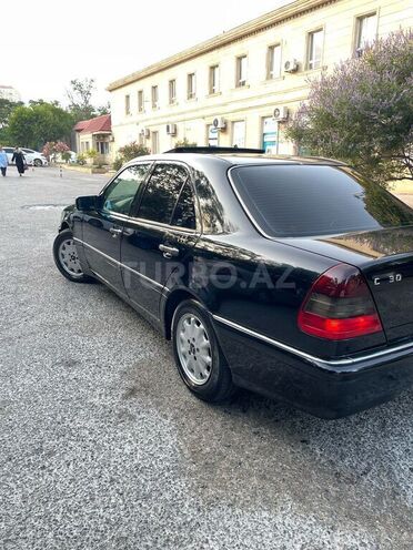 Mercedes C 230 1999, 285,000 km - 2.3 l - Bakı