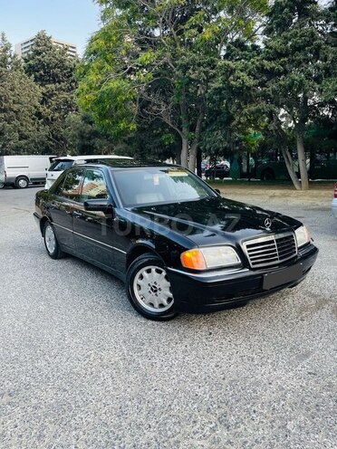 Mercedes C 230 1999, 285,000 km - 2.3 l - Bakı