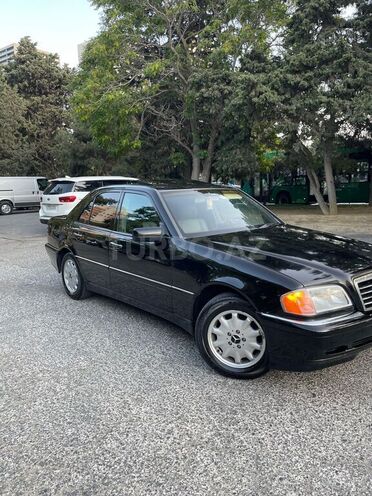 Mercedes C 230 1999, 285,000 km - 2.3 l - Bakı