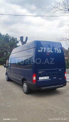 Ford Transit-2