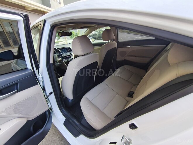 Hyundai Elantra 2018, 119,849 km - 2.0 л - Lənkəran