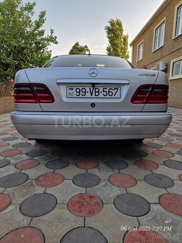 Mercedes E 240 1998, 350,000 km - 2.4 l - Masallı