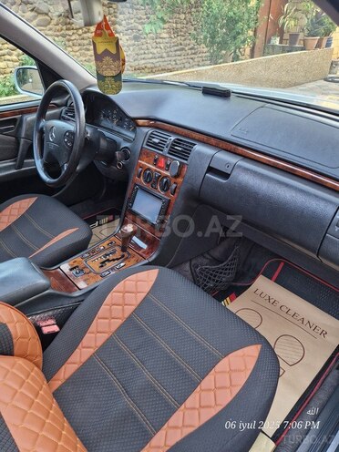 Mercedes E 240 1998, 350,000 km - 2.4 l - Masallı