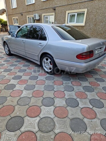 Mercedes E 240 1998, 350,000 km - 2.4 l - Masallı