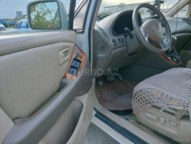 Lexus RX 300 2000, 168,000 km - 3.0 l - Salyan
