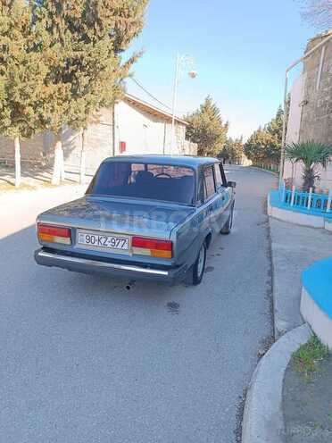 LADA (VAZ) 2107-2