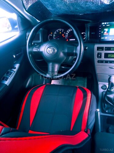 Toyota Corolla 2005, 325,000 km - 1.4 л - Neftçala
