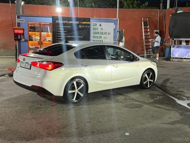 Kia K3 2013, 220,000 km - 1.6 l - Bakı