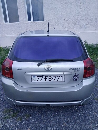 Toyota Corolla 2006, 260,000 km - 1.4 l - Gəncə
