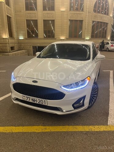 Ford Fusion (North America) 2018, 155,000 km - 2.0 л - Bakı