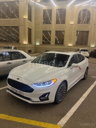 Ford Fusion (North America) 2018, 155,000 km - 2.0 л - Bakı