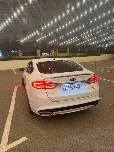 Ford Fusion (North America) 2018, 155,000 km - 2.0 л - Bakı