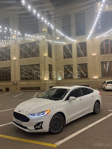 Ford Fusion (North America) 2018, 155,000 km - 2.0 л - Bakı