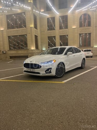Ford Fusion (North America) 2018, 155,000 km - 2.0 л - Bakı