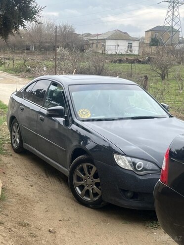 Subaru Legacy-16