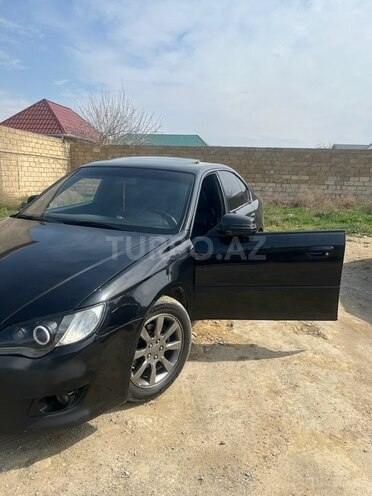 Subaru Legacy-13