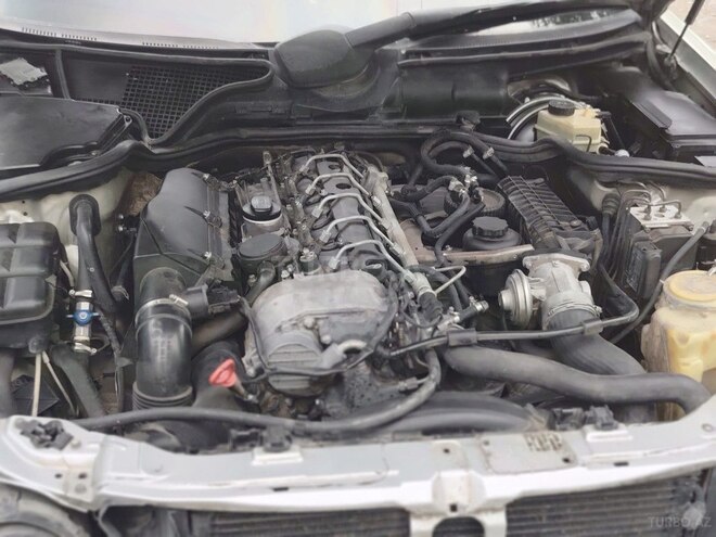 Mercedes E 270 2000, 450,000 km - 2.7 l - Bərdə