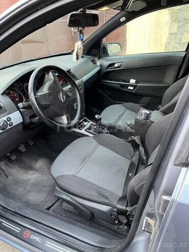 Opel Astra 2006, 370,000 km - 1.3 l - Bakı