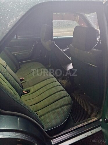 Mercedes 190 1992, 495,458 km - 2.0 l - Qusar