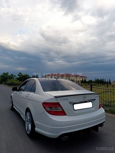 Mercedes  2008, 268,000 km - 3.0 l - Zaqatala