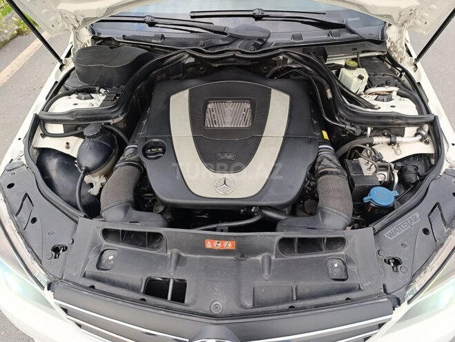 Mercedes  2008, 268,000 km - 3.0 l - Zaqatala