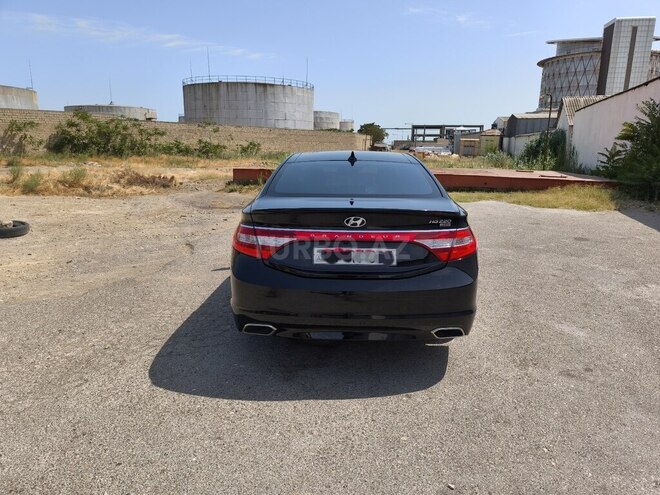 Hyundai Grandeur 2014, 133,700 km - 2.2 л - Bakı