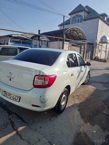 Renault Logan-7