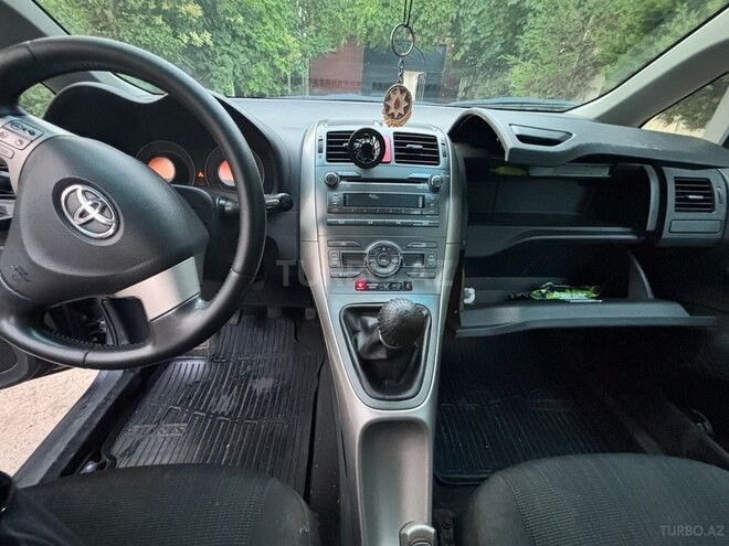 Toyota Auris 2008, 224,000 km - 1.4 л - Bakı