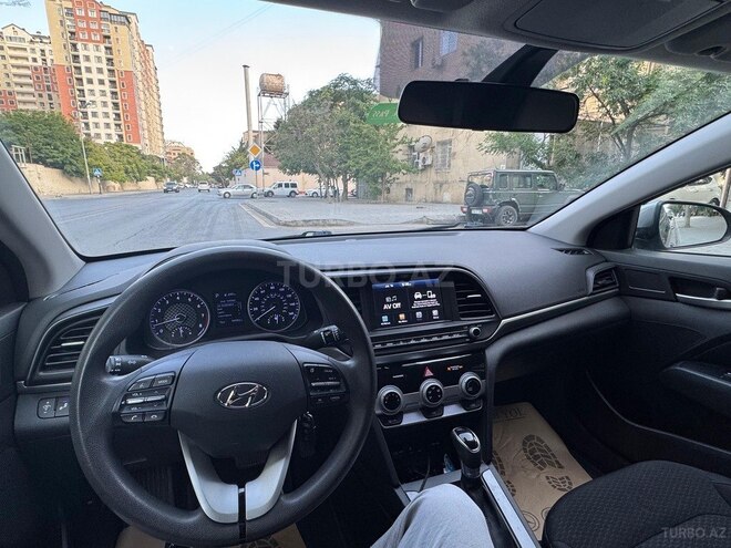 Hyundai Elantra 2019, 150,000 km - 2.0 л - Bakı