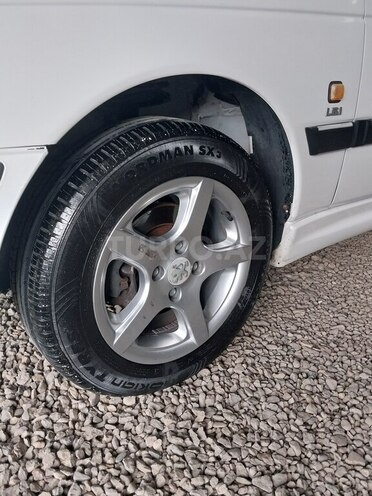 Peugeot 405 2019, 152,000 km - 1.6 l - Lənkəran