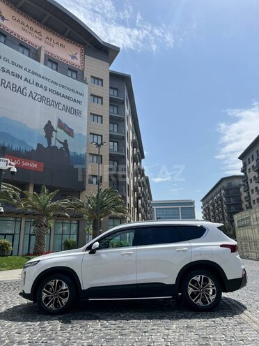 Hyundai Santa Fe-3